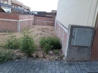 Terrain résidentiel à Òdena. Solar en venta en odena
