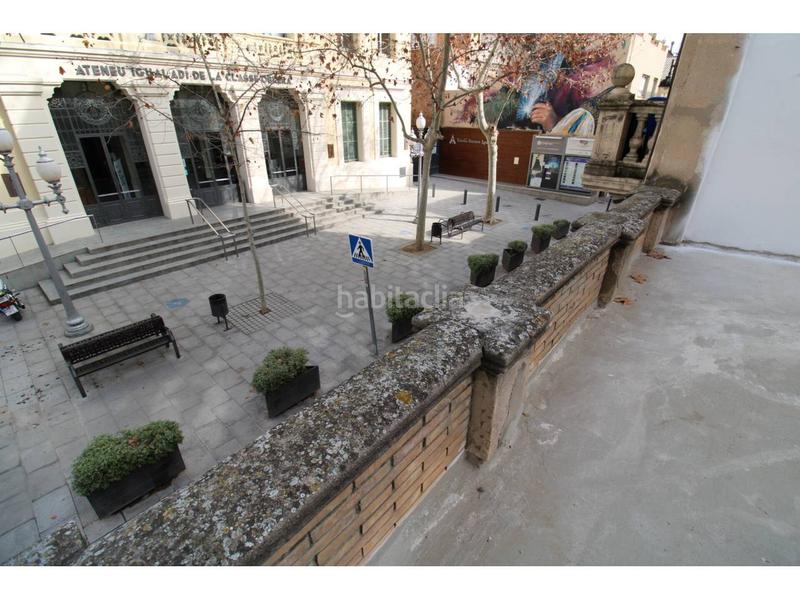 Foto 978722f1-3eeb-476f-a641-dfa1f7d3851c. Lloguer local comercial a Centre Igualada