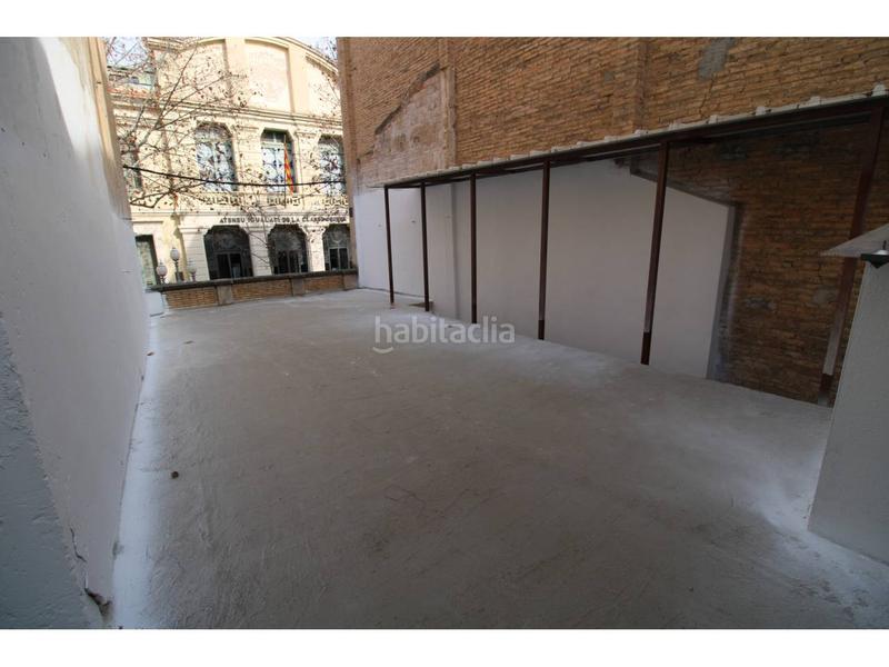 Foto e2467a4a-ab30-4ad7-b4ed-1898e7d88b7b. Rent business premise in Centre Igualada