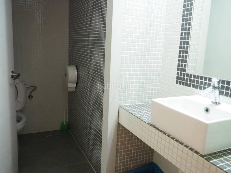 Foto 65f2754e-e9db-4a97-9a60-e0d8b0ef9429. Traspaso local comercial cafetería en traspaso en Igualada