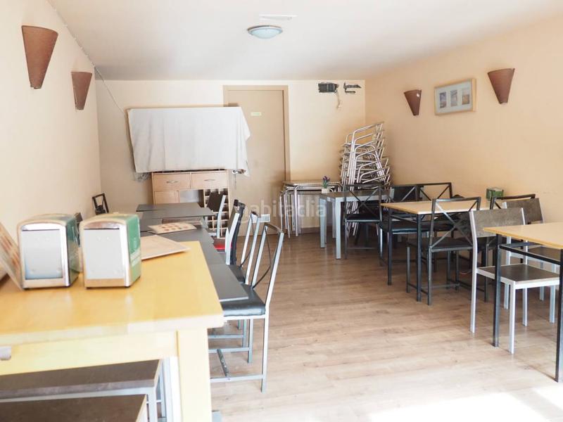 Foto 673a7fce-ff15-4570-972f-8277edaa6fa7. Traspaso local comercial cafetería en traspaso en Igualada