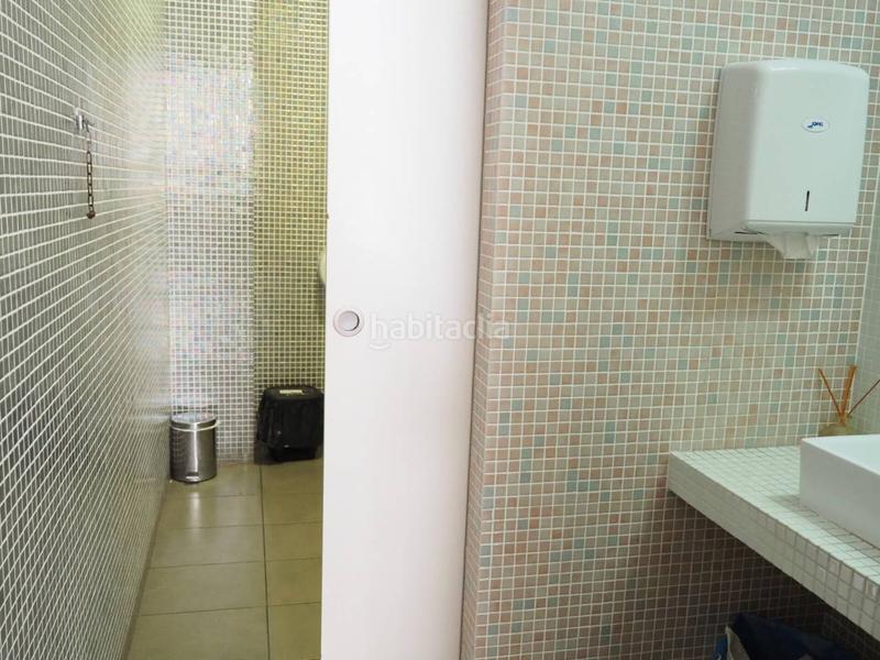 Foto b89c60f3-9a12-42a2-97d9-45efcfbc7841. Traspaso local comercial cafetería en traspaso en Igualada