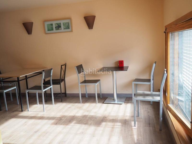 Foto bdca75f2-e029-4eed-aeec-693b2b47453d. Traspaso local comercial cafetería en traspaso en Igualada