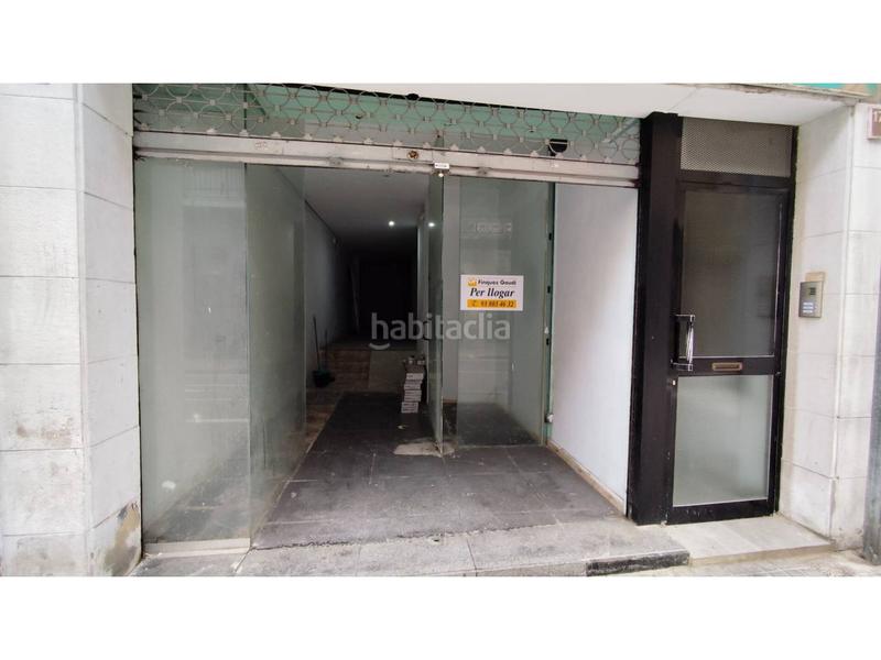 Foto def3e16a-be40-4490-afb5-88f032a19ae2. Location local commercial dans Centre Igualada