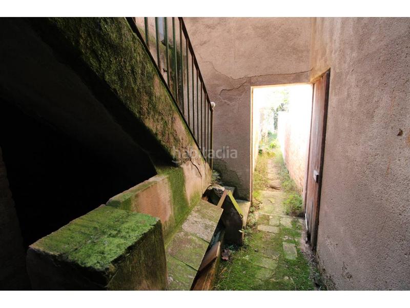 Foto 16bbb44c-8ddd-49c8-94a6-2ee391fd6433. Casa  nucli antic montbui con 455 m2 de jardí en Santa Margarida de Montbui