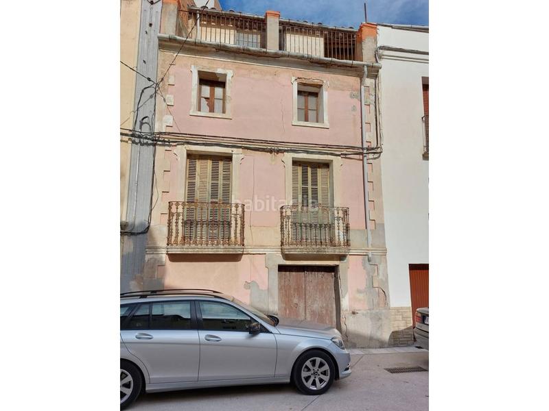 Foto 607cd6ed-7238-4924-b3cd-28bfa1c5892a. Casa  nucli antic montbui con 455 m2 de jardí en Santa Margarida de Montbui