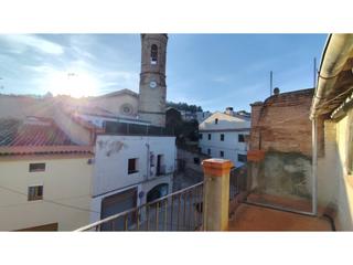 Maison  Major. Casa nucli antic montbui con 455 m2 de jardí
