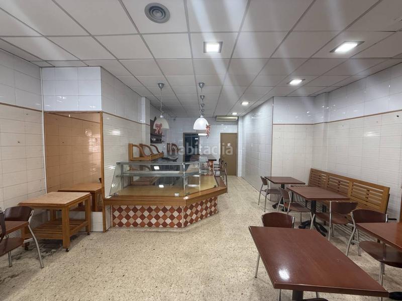 Foto a6e54e42-d551-4e65-b958-43cb62d8470a. Rent business premise in Poble Sec Igualada