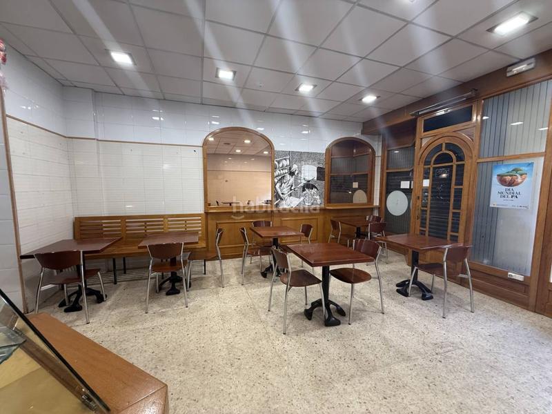 Foto d069fd67-6e4d-4056-b6c9-a86f5d7e4fed. Rent business premise in Poble Sec Igualada