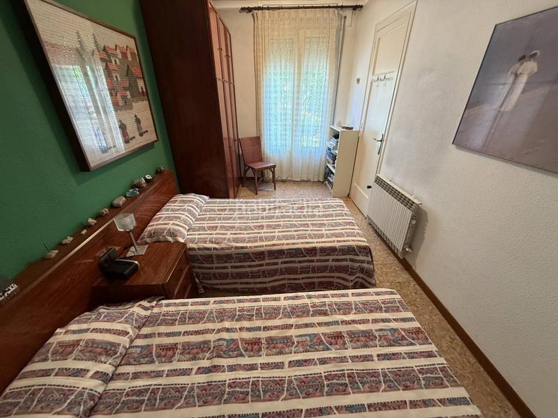 Foto a6ea6709-312b-4958-9654-87c5bab8988c. Casa  en venta en pla de sant magí en Poble Sec Igualada
