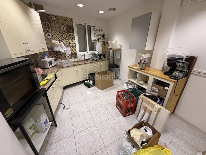 Foto eca2735f-c8da-4ac7-a2df-cae51aa042c4. Rent business premise in santa maria 20 in Centre Igualada