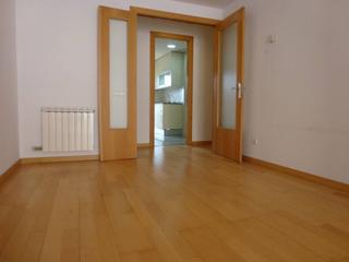 Pis a Centre. Piso en el centro de igualada con parking y trastero