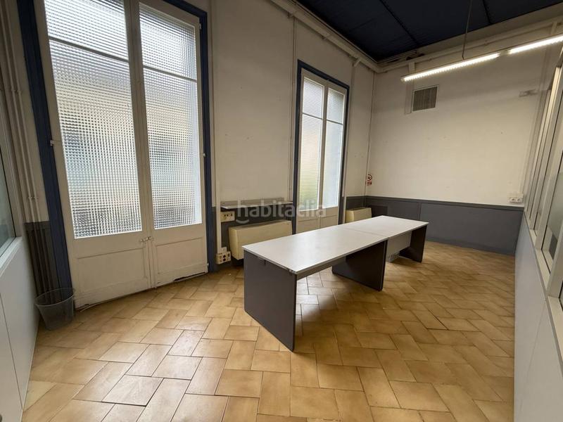 Foto 1375c51d-60cb-47da-b862-a62fd567a52f. Edificio in Centre Igualada