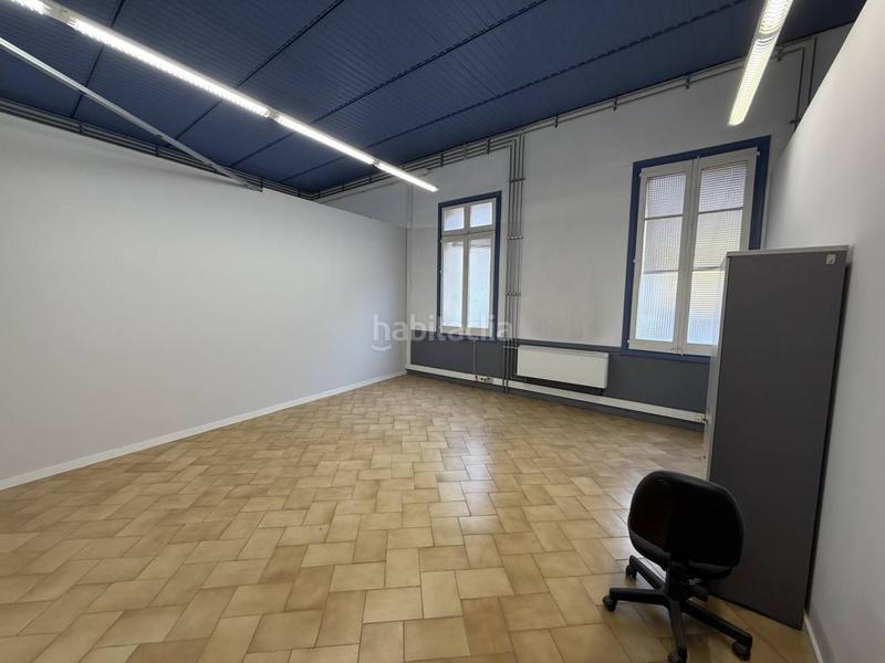 Foto 984539f4-d9cc-46bf-b67b-c7c45c36ff42. Edificio in Centre Igualada