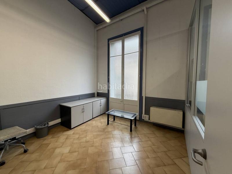 Foto ec8ed81d-0b52-484a-ab73-f1b8624410c4. Edificio in Centre Igualada