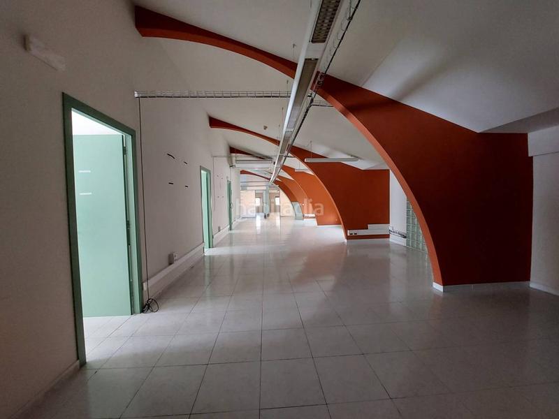 Foto 8e700719-fb40-4b56-8c5d-a9099991ab66. Rent business premise in Ponent - Set Camins Igualada