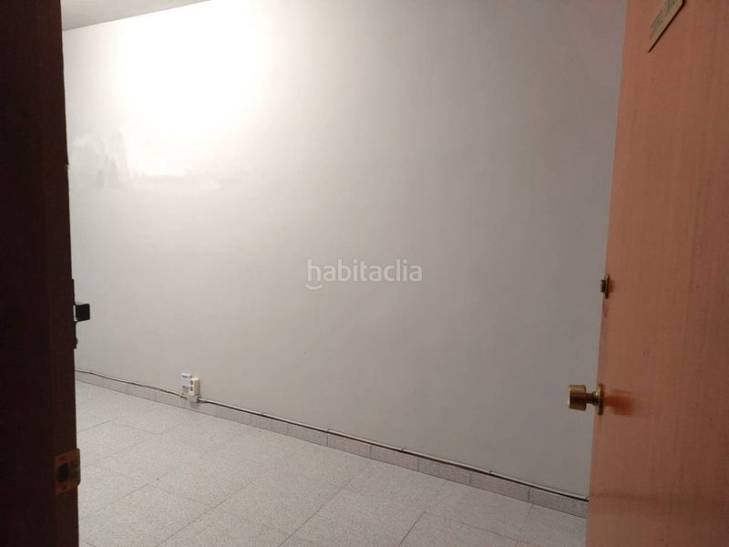 Foto 27753636-d992-48ed-9298-9834364f6bd7. Oficina a Centre Igualada