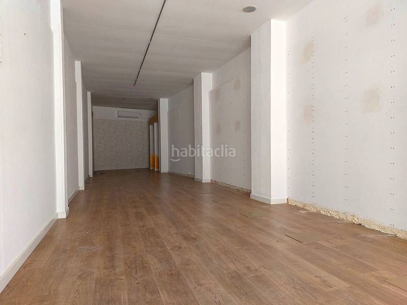Foto 819247f1-6683-4e5b-be97-7bfb2b4586d9. Local comercial a Centre Igualada
