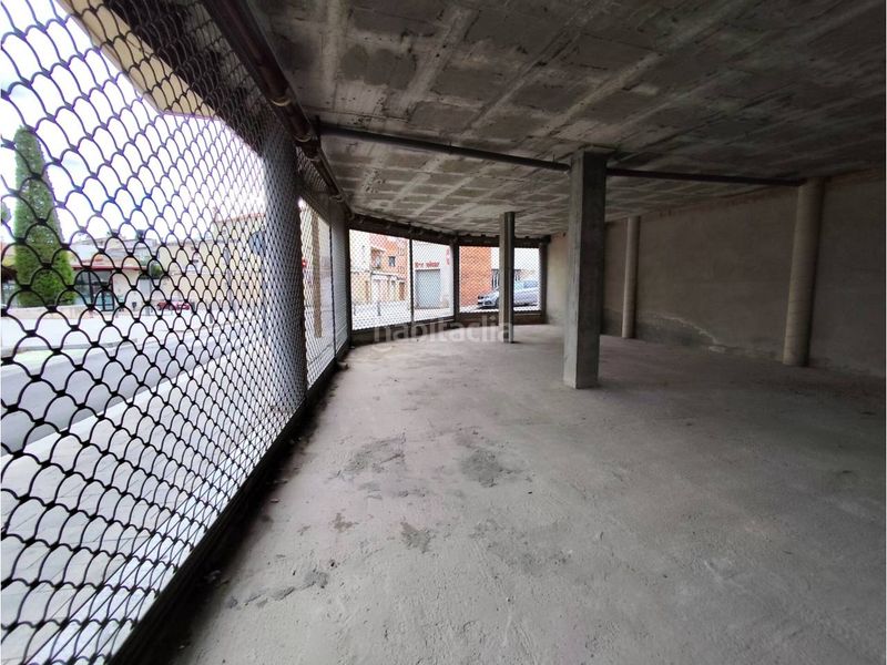 Foto 0f5a3d67-ab9d-4365-9d9d-a8fb9dc1024e. Local comercial a Poble Sec Igualada