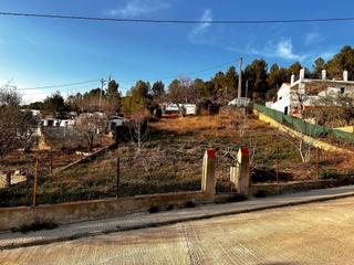 Terreny residencial  Avinguda del riu