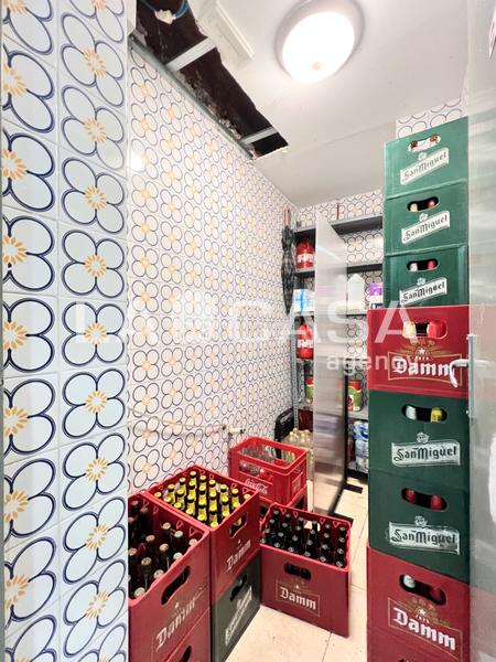 Foto d52abc10-24bd-4f00-95d0-5bb234872873. Local comercial a Llefià Badalona