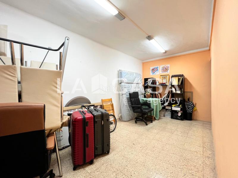 Foto 5480c722-21b2-4c78-b181-c3b105c7dd5c. Locale commerciale in Llefià Badalona