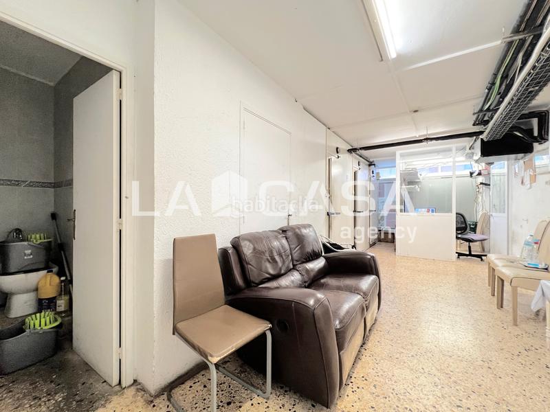 Foto 36c0e627-bd02-4250-a273-ba7906dc0570. Local comercial en Llefià Badalona