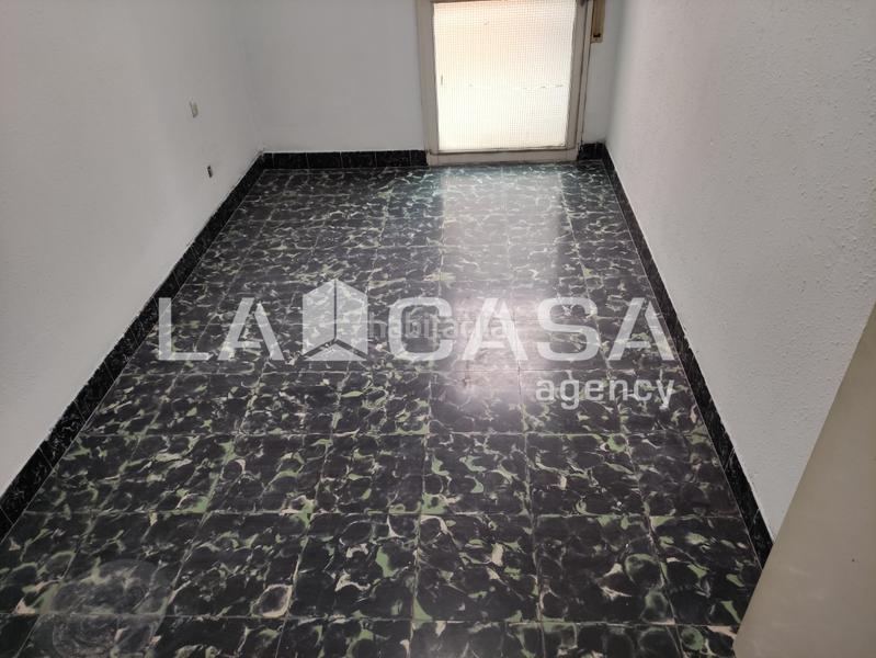 Foto e387f539-2bfc-42b9-b6f6-0e2a4b171581. Pis a Centre Santa Coloma de Gramenet