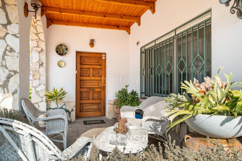 Foto 6b0912ea-7850-40ba-b664-969245e362ad. Casa amb calefacció aparcament piscina a Lluminetes Castelldefels