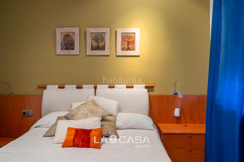 Foto fe5373ea-72b1-4d2e-b99a-135603370577. Casa amb calefacció aparcament piscina a Lluminetes Castelldefels