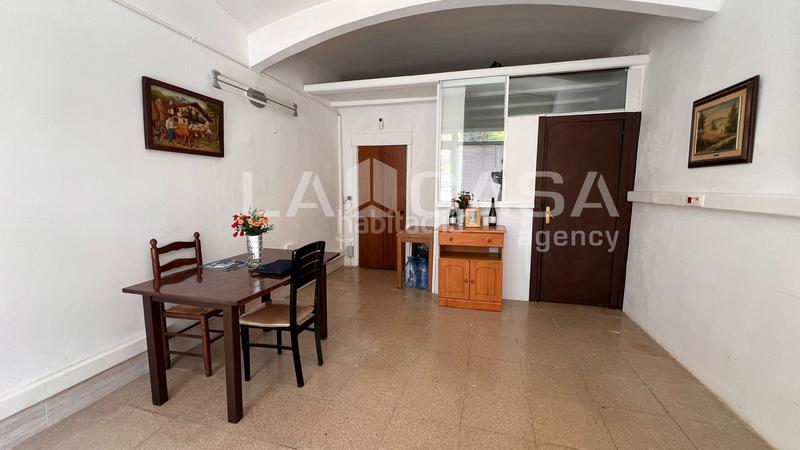Foto 16d1496b-dc84-4e03-bb3b-b07922be6df6. Local comercial en Porta Barcelona