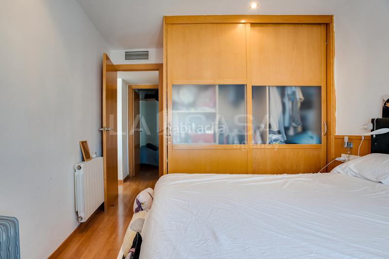 Foto 09c5fba1-88ec-4f40-a452-981374c15096. Appartement dans El Besòs Sant Adrià de Besòs