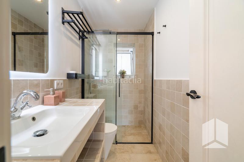 Foto a1557c6d-4d4a-497e-a276-0efde8914230. Appartamento con parcheggio in Mar i Sol Castelldefels