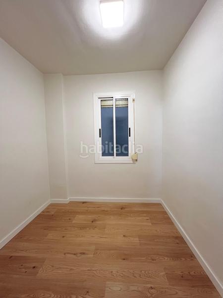 Foto 00466470-c71a-4f44-9196-2dc0519a5db4. Piso en Sant Josep Hospitalet de Llobregat (L´)