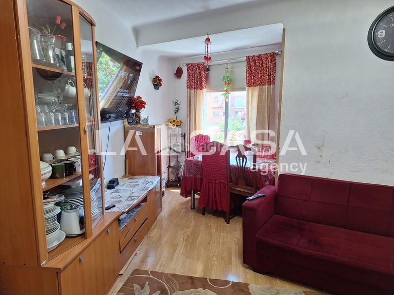 Foto b663da33-b1ae-47e6-ac5a-4c6c50d2394b. Appartement avec chauffage dans Centre Santa Coloma de Gramenet