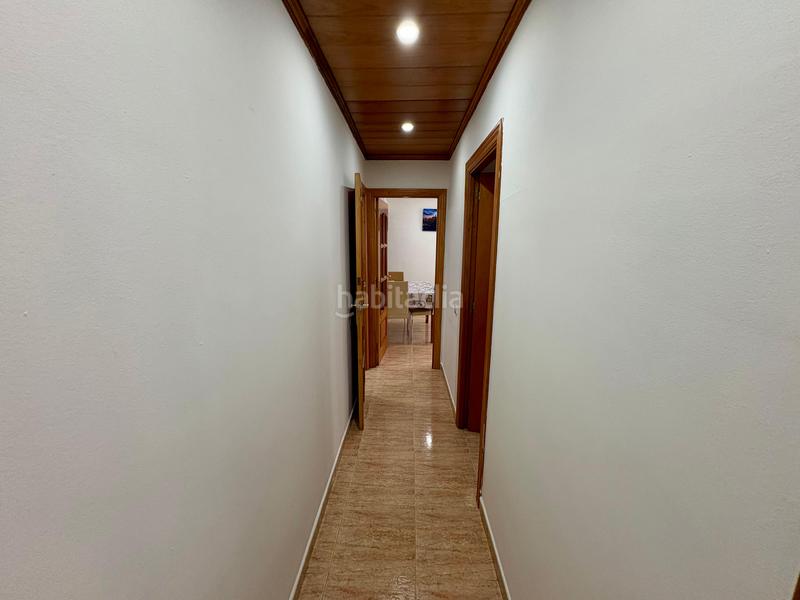 Foto 4d94cdc9-5248-4356-b183-0b8091f90574. Piano terra in Verdum Barcelona