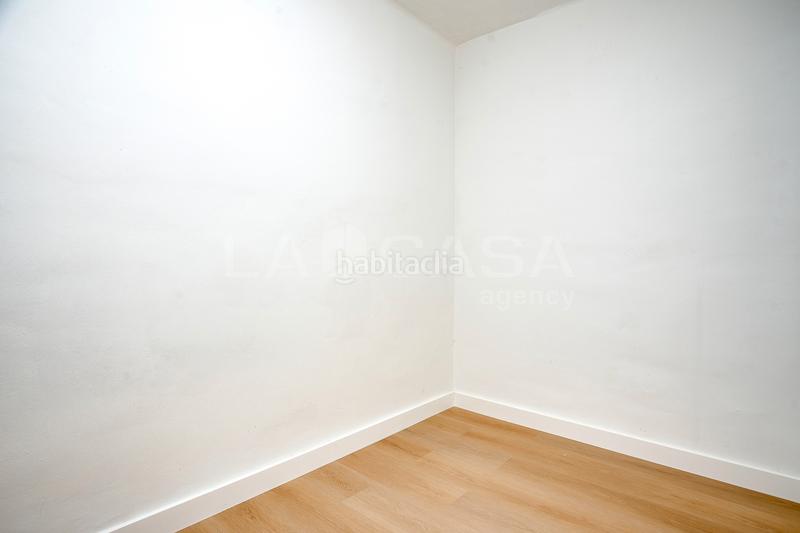 Foto 1ee6e088-9328-4dd3-a763-bece574a7d28. Piso en Porta Barcelona