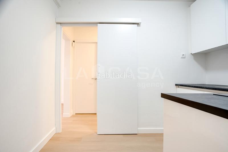 Foto 48fe1596-3e60-49fe-90e6-aa4ee619dea3. Piso en Porta Barcelona