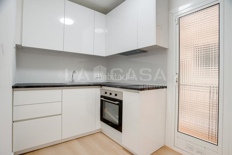 Foto 4ed62fa8-7bb0-4f63-b4f2-4f3ebaa67bc4. Piso en Porta Barcelona
