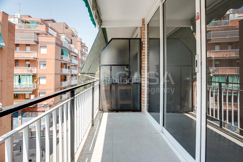 Foto 59109744-f308-49db-af75-557125200935. Piso en Porta Barcelona