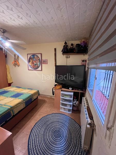 Foto 03b0fdfd-36a1-4cfb-9c01-1482606451b5. Erdgeschoss in El Raval Santa Coloma de Gramenet