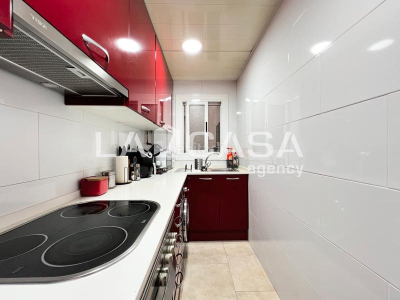 Foto 811c44f2-9134-4fcd-88f8-072ef97a7509. Appartamento in Artigues Badalona