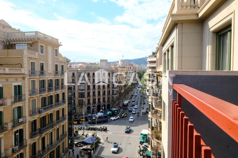 Foto b36a1fbb-bce0-40c4-9520-b5a7a03f2dc2. Pis amb calefacció a Dreta de l´Eixample Barcelona
