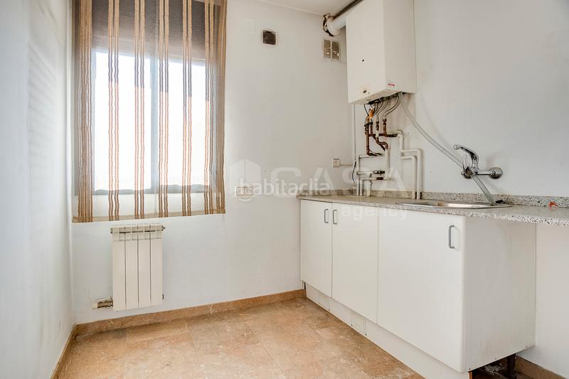 Foto 9a0498c7-482a-41ef-a7d2-f91d02d486c8. Casa adosada en Font Verda Granollers