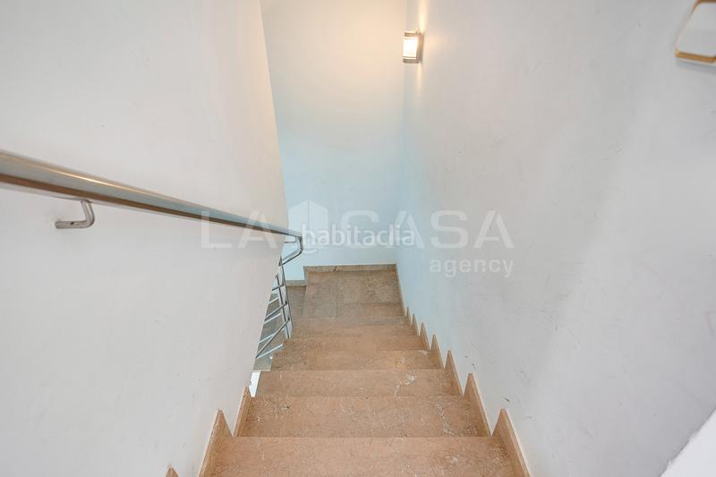 Foto ab3fb23e-4cc5-45a7-95d7-5912c7594fe0. Casa adosada en Font Verda Granollers