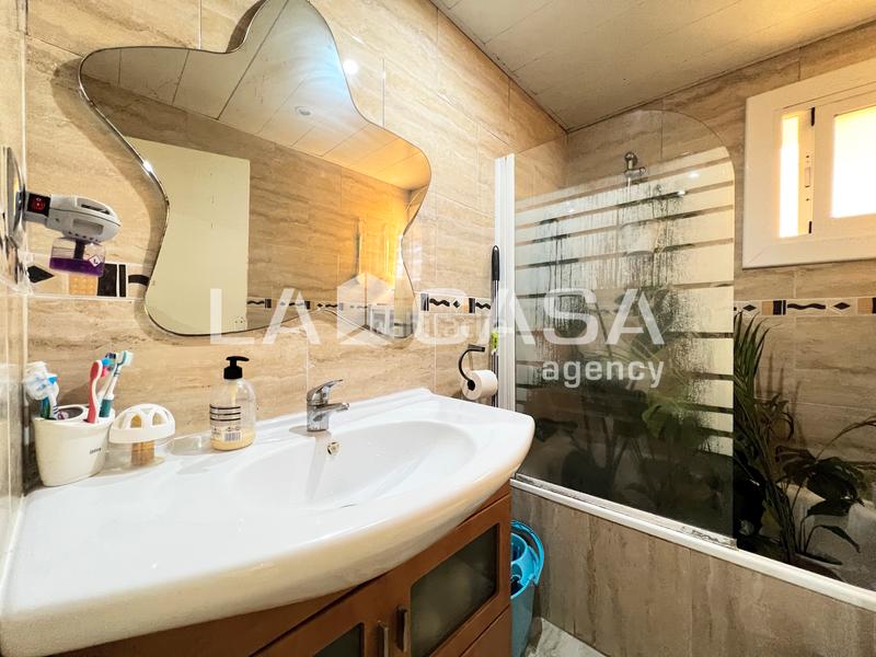 Foto 15dcce3e-f71f-4566-896d-27e104046704. Appartamento in Sant Roc Badalona