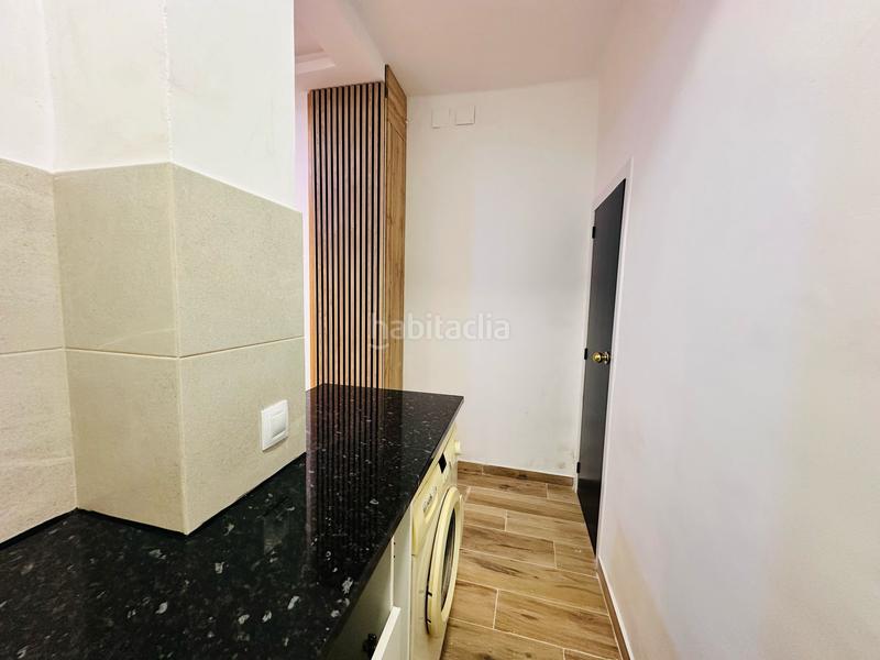 Foto a3ca590e-58d8-4b5f-9a2d-a5f1043bbc6c. Local comercial en Carmel Barcelona