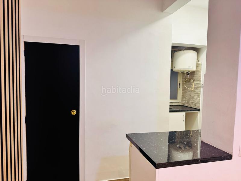Foto dd4766e1-f35a-4c6b-b8c0-5a2ddec59f91. Local comercial en Carmel Barcelona