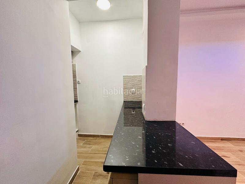 Foto fd7e9ee6-866b-4081-9f0b-0a6deab815dd. Local comercial en Carmel Barcelona