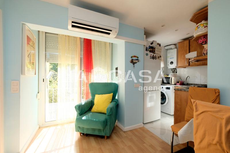 Foto 1ddc03c8-6ae1-4dd0-ac3b-7059d7c66dd3. Flat with heating in Trinitat Nova Barcelona